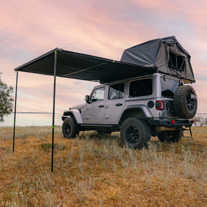 Deltawing 90° Awning