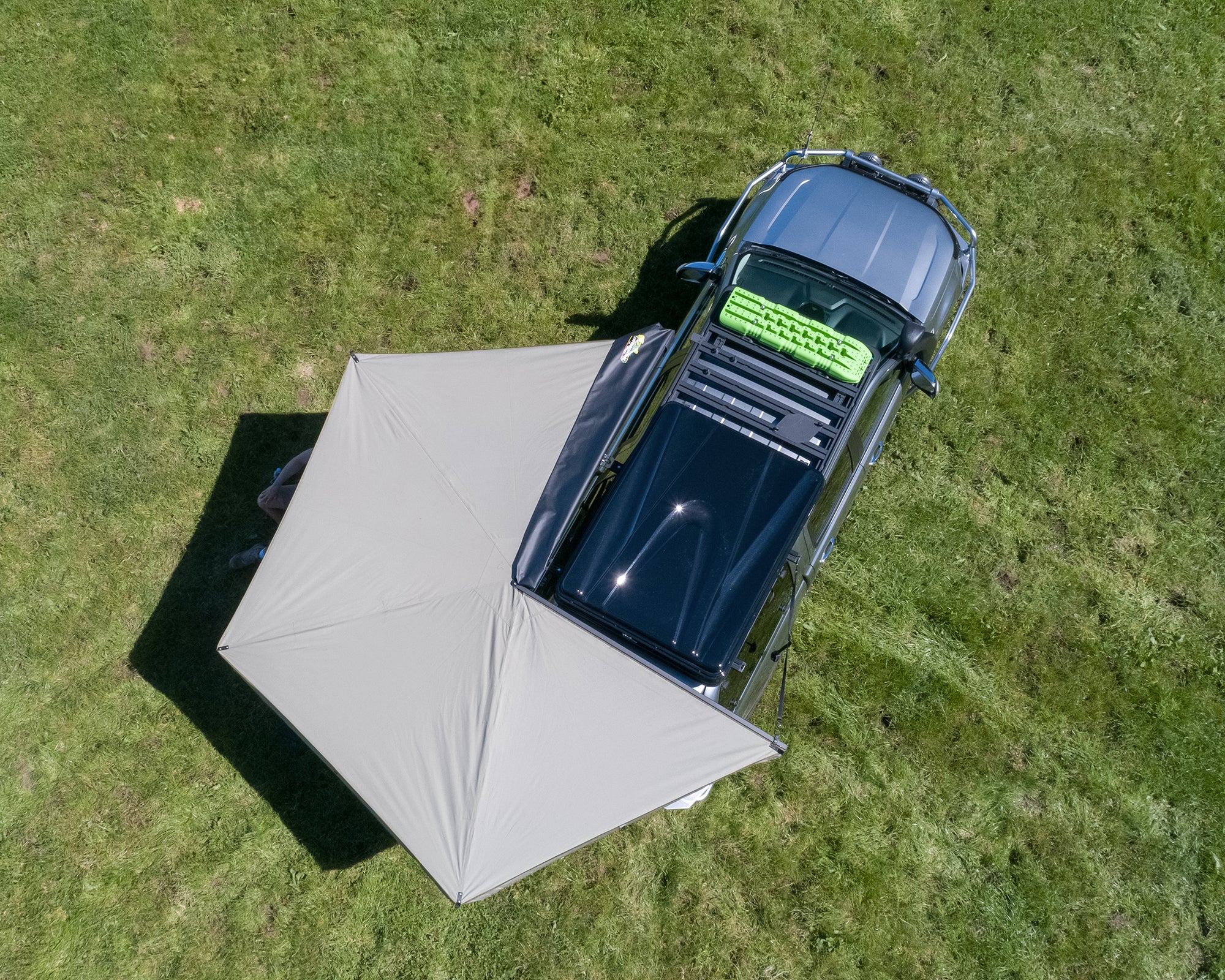 Deltawing 270° Awning