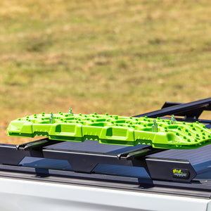 cross-bar-kit-for-ironman-4x4-slide-away-ute-roller-shutter-close-up