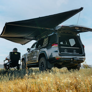 Deltawing 180° Awning