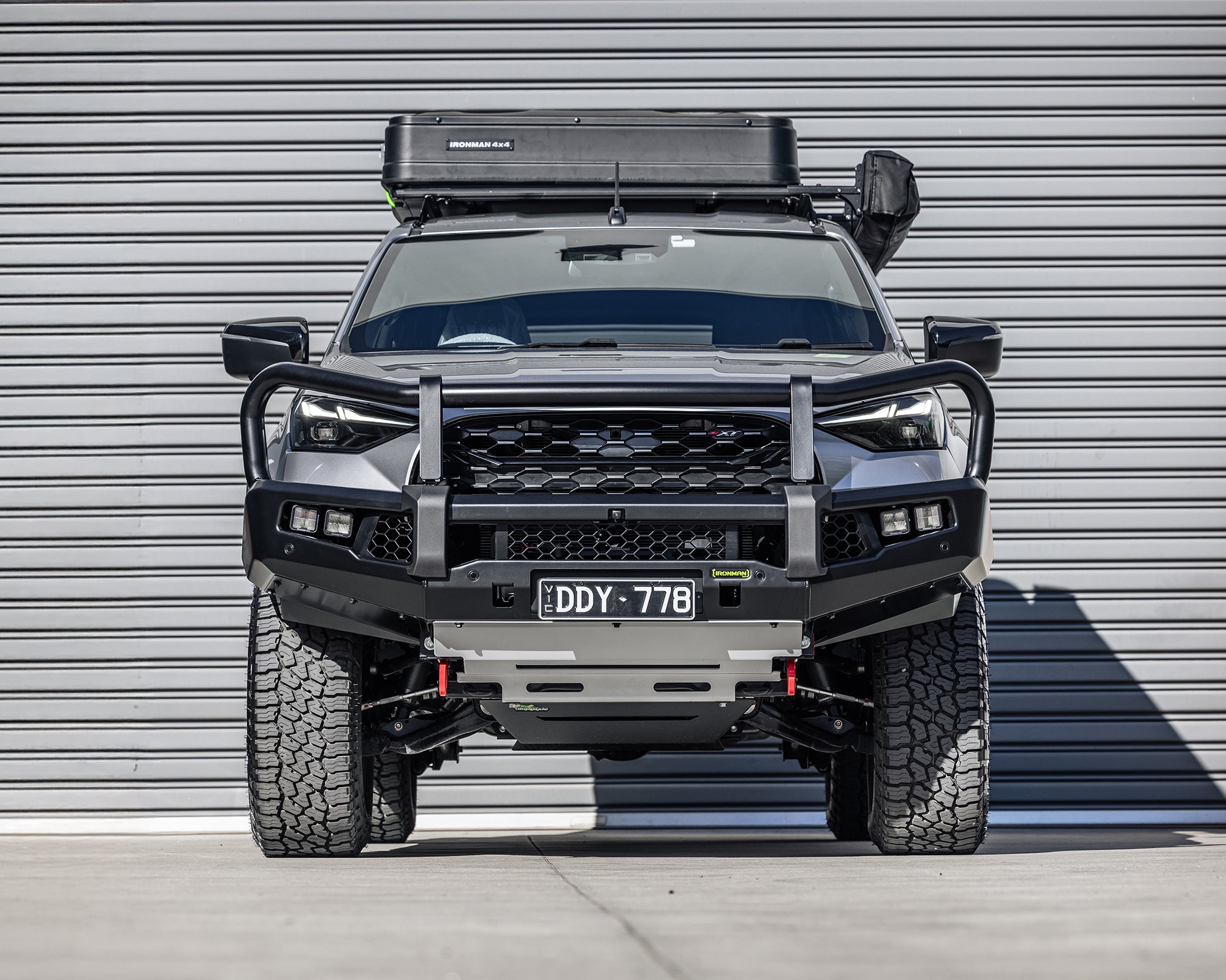 APEX Bull Bar & Lights Kit