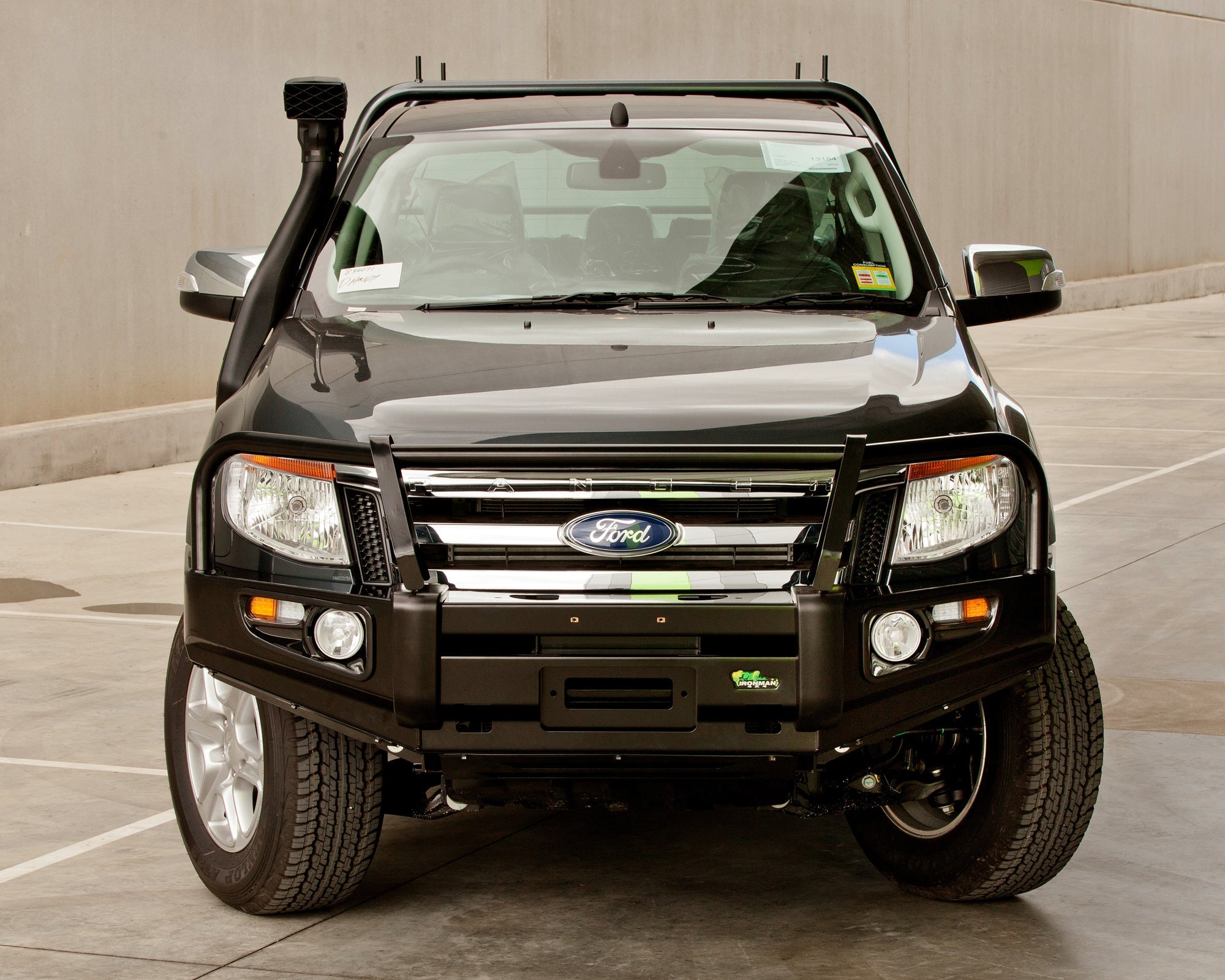 Deluxe Bull Bar