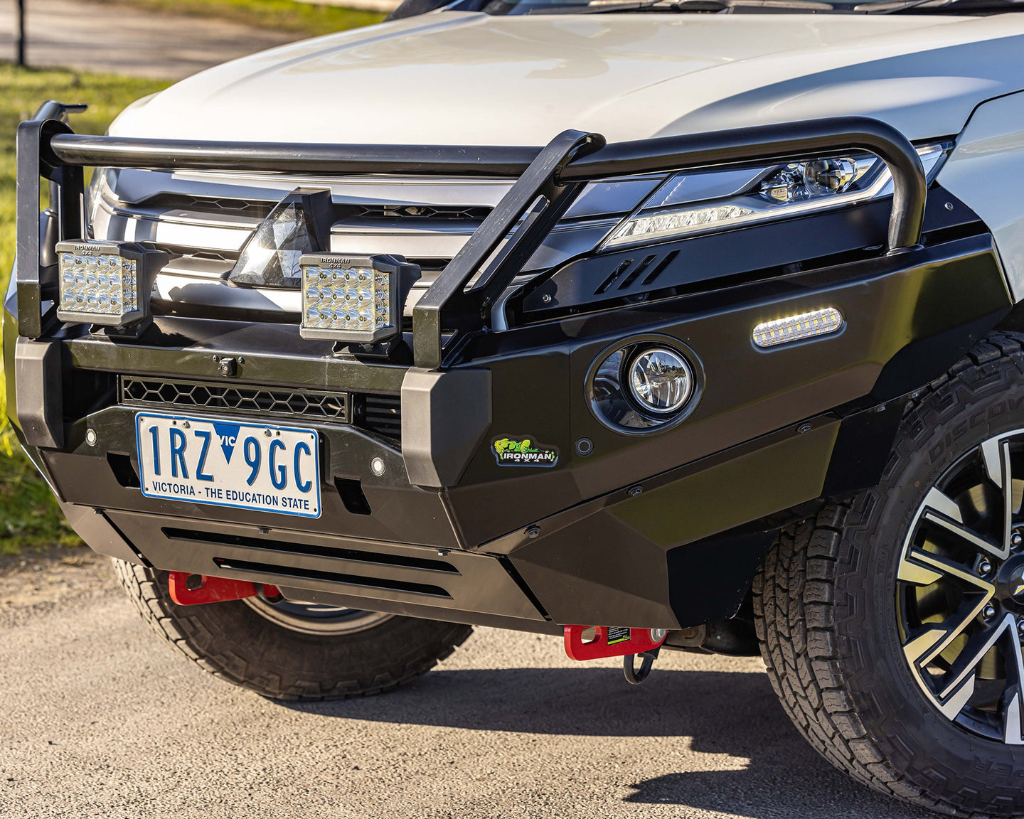 Deluxe Bull Bar for Mitsubishi Pajero Sport (2020+) – IRONMAN 4X4 Australia