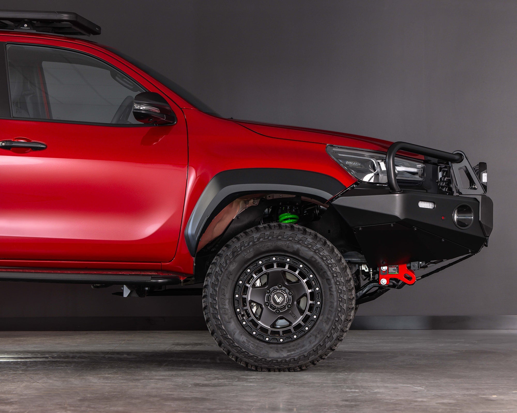 toyota hilux rogue bull bar deluxe
