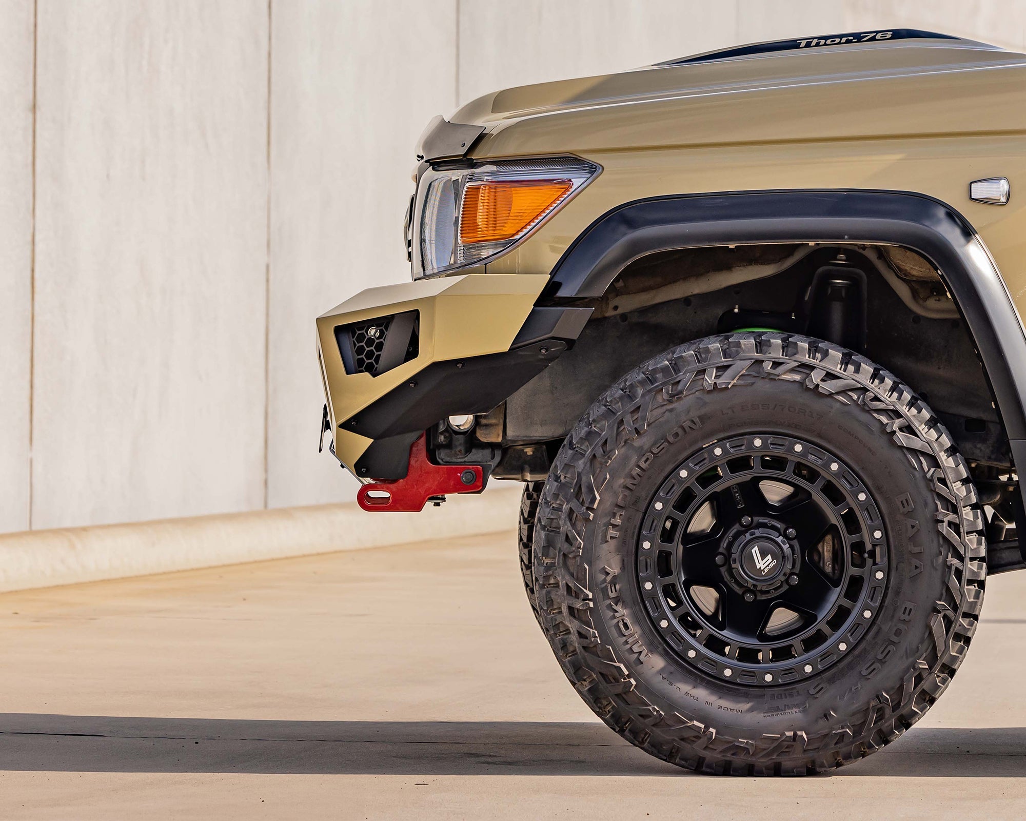 Raid Bull Bar & Lights Kit