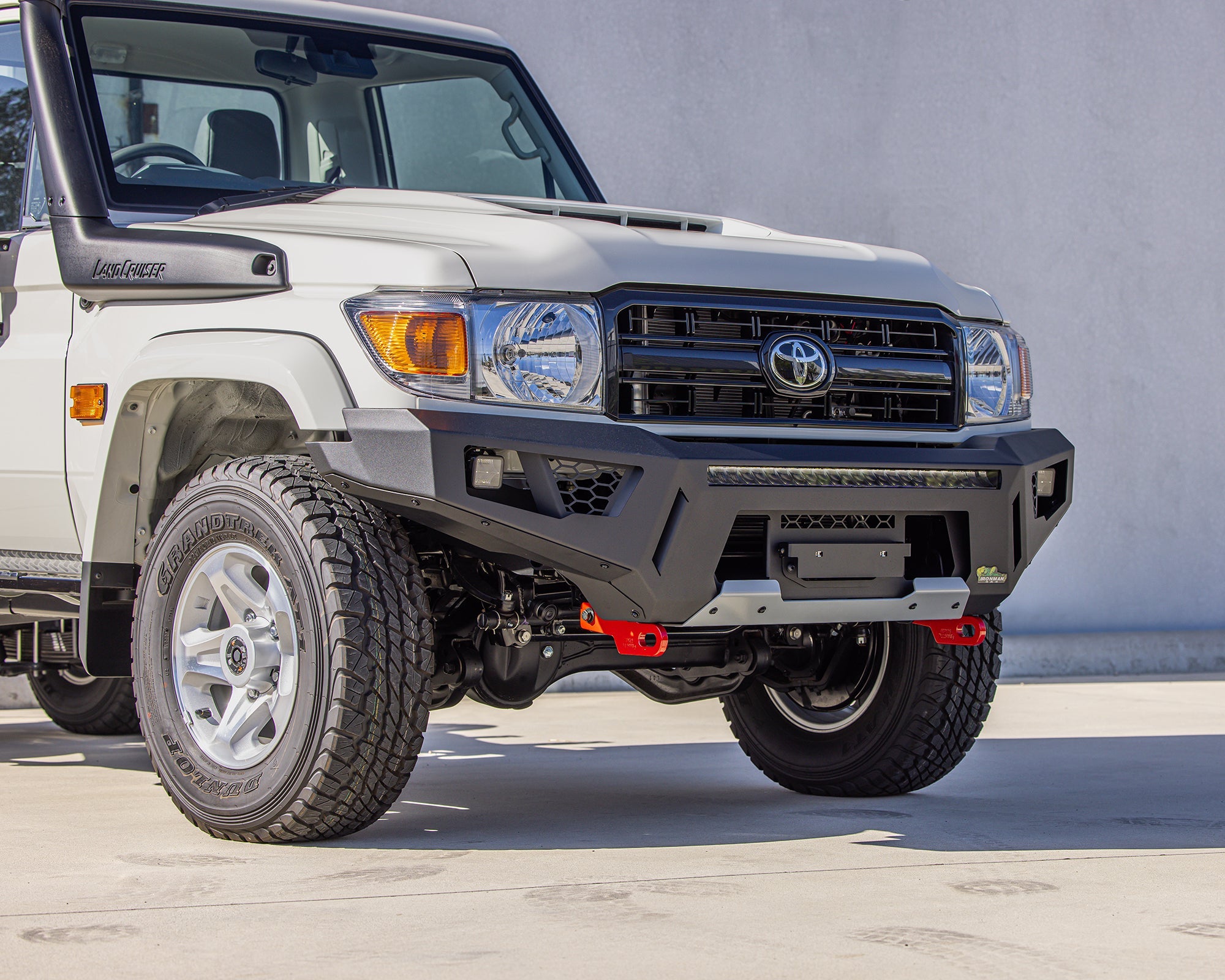 Raid Bull Bar & Lights Kit
