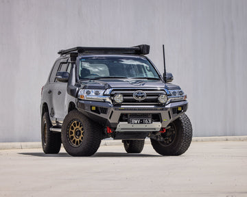 Raid Bull Bar & Lights Kit