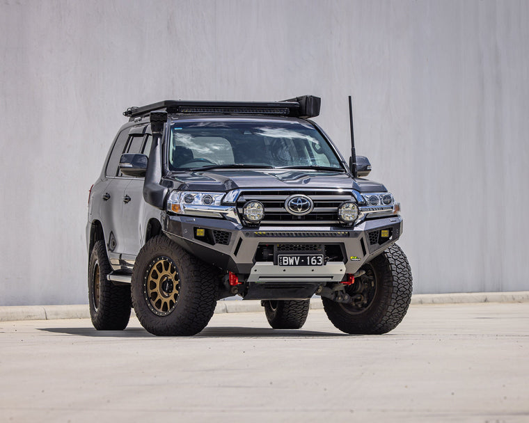 Raid Bull Bar & Lights Kit
