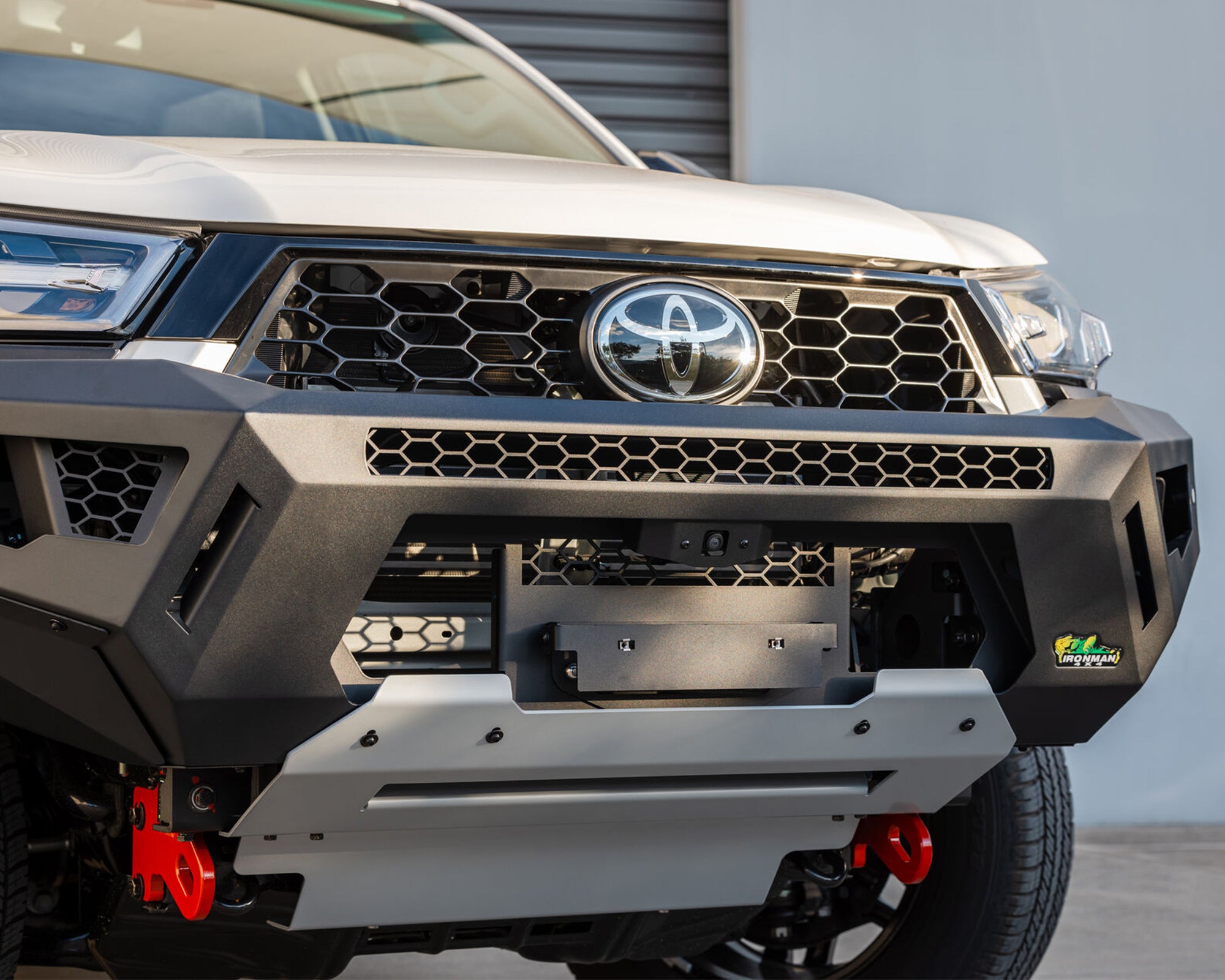 Raid Bar for Toyota HiLux with Light Kit โ IRONMAN 4X4 Australia