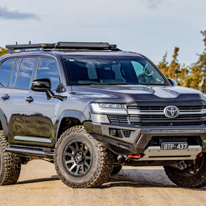 Raid Bull Bar & Lights Kit
