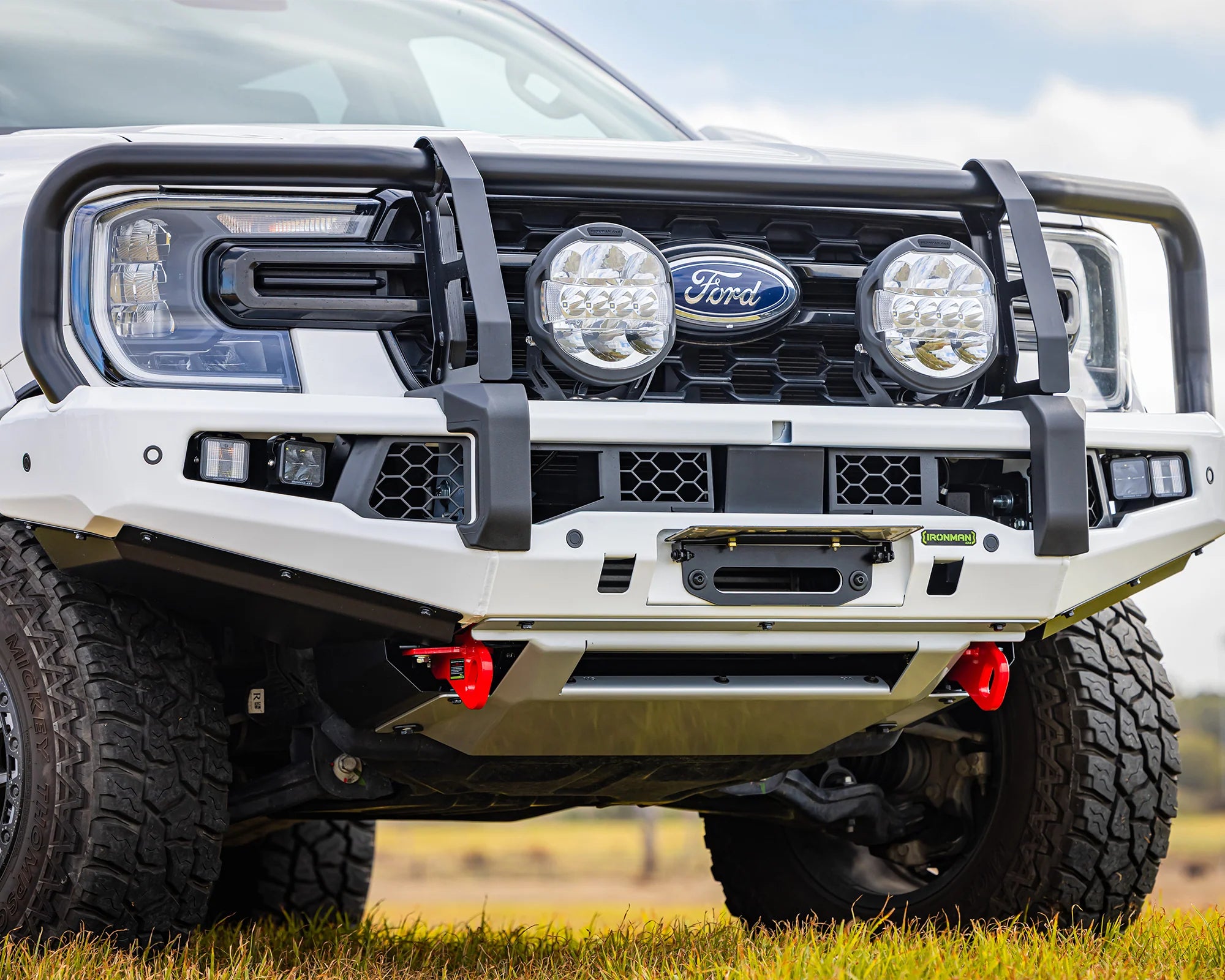 APEX Bull Bar & Lights Kit