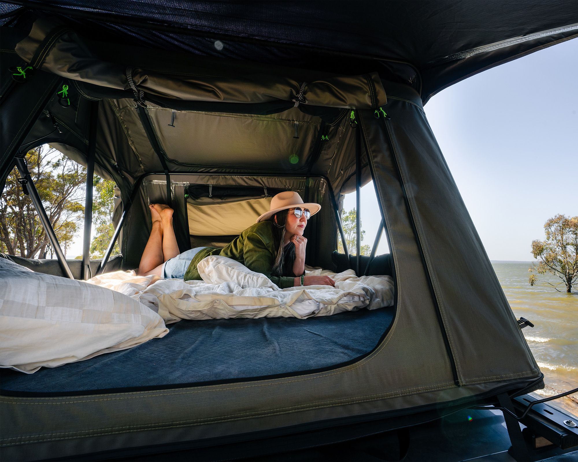 Cross_1200_Soft_Shell_Rooftop_Tent_-_Bed_Internal_View_-_IRONMAN_4X4