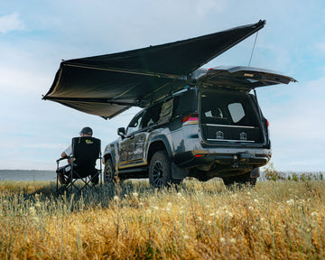 Orion 1400 Rooftop Tent & 180° Awning Bundle