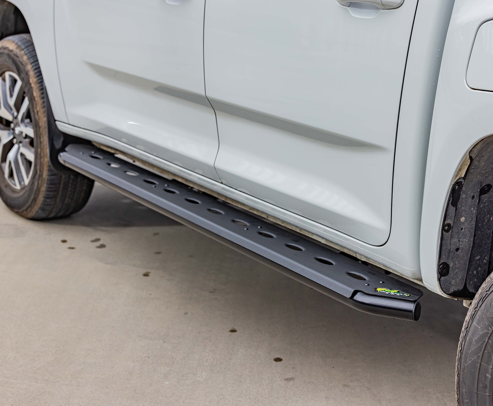 Steel 4x4 Side Steps for LDV T60 – IRONMAN 4X4 Australia