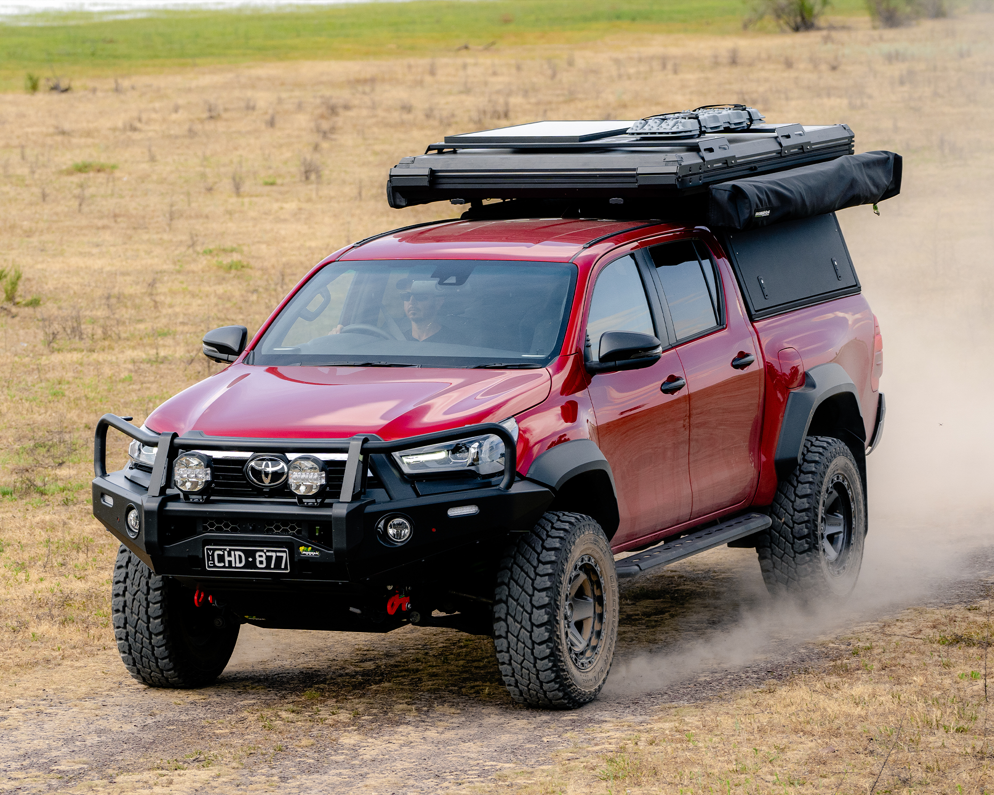 Orion_1400_Aluminium_Hard_Shell_Rooftop_Tent_-_Closed_Front_Three_Quarter_View