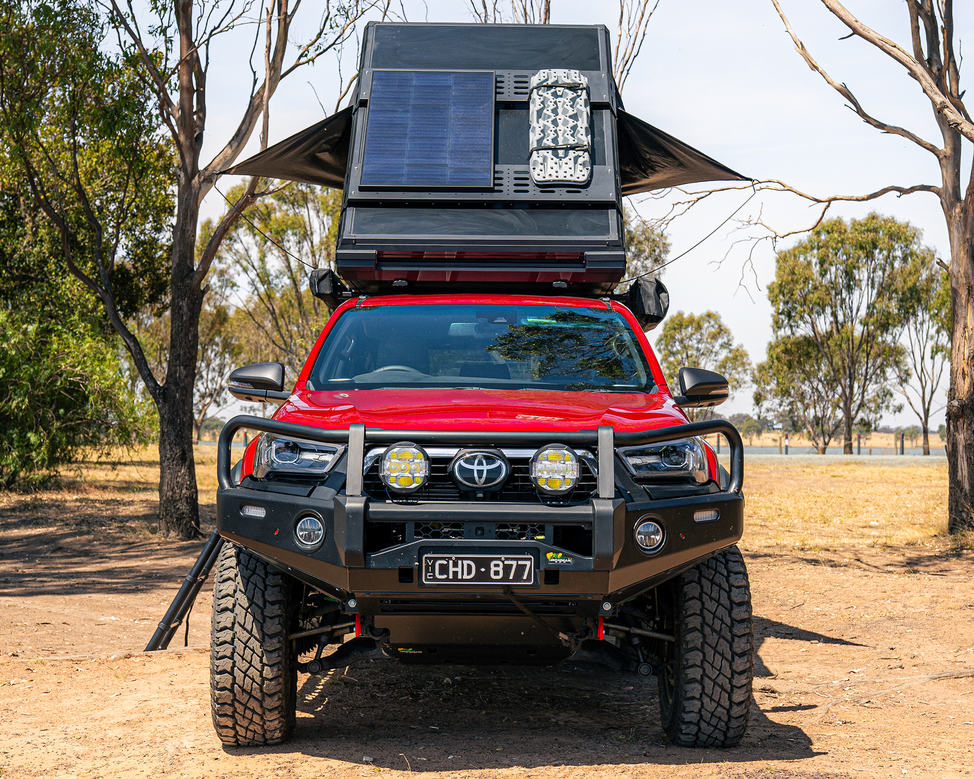 Orion_1400_Aluminium_Hard_Shell_Rooftop_Tent_-_Front_View_-_IRONMAN_4X4