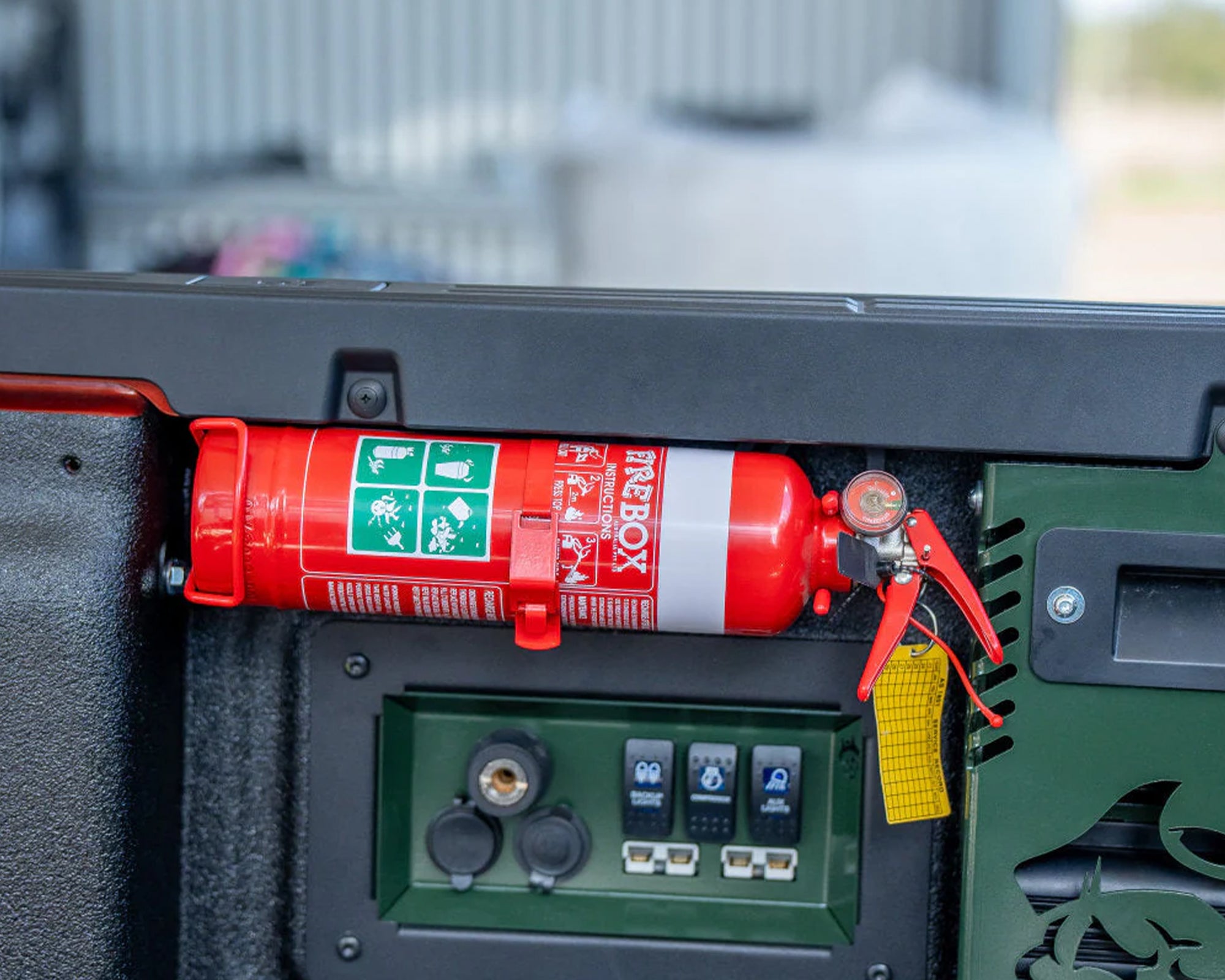 Pirate Camp Co. Tub Fire Extinguisher Bracket - Passenger Side