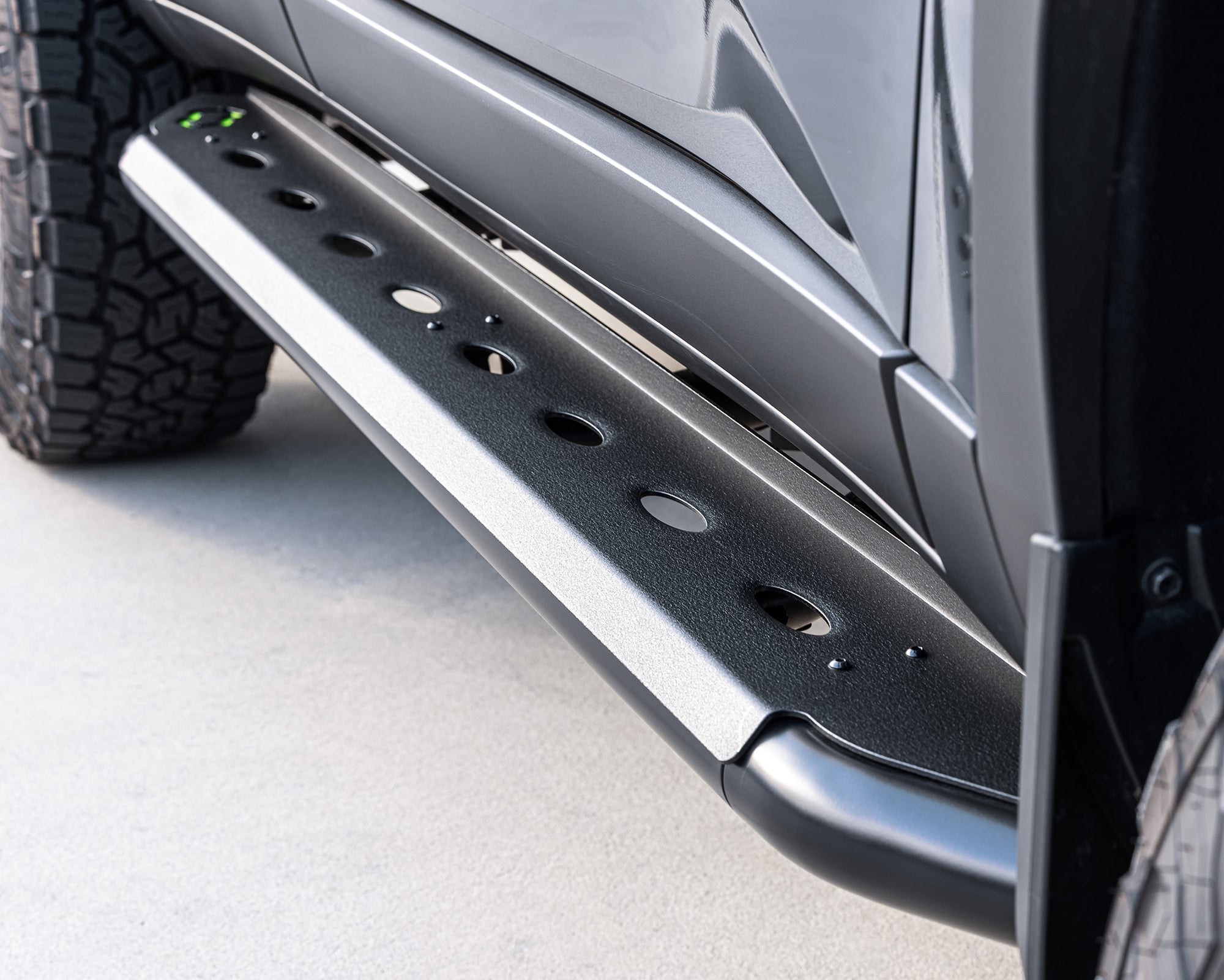 Premium Side Steps & Rails