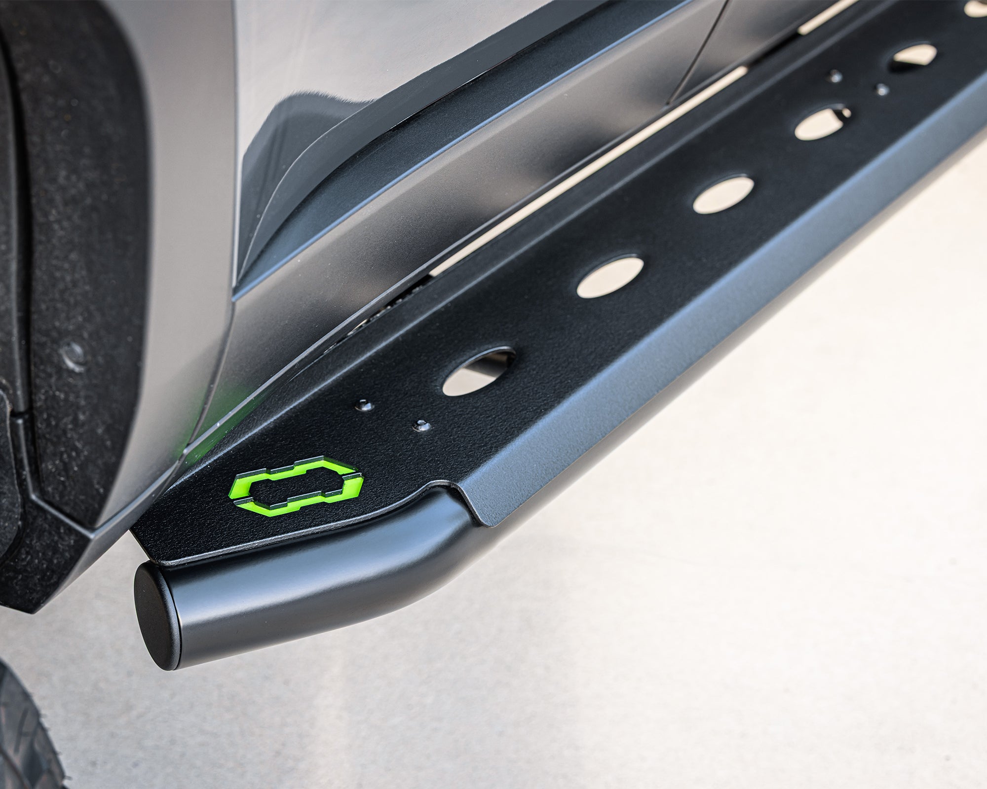Premium Side Steps & Rails