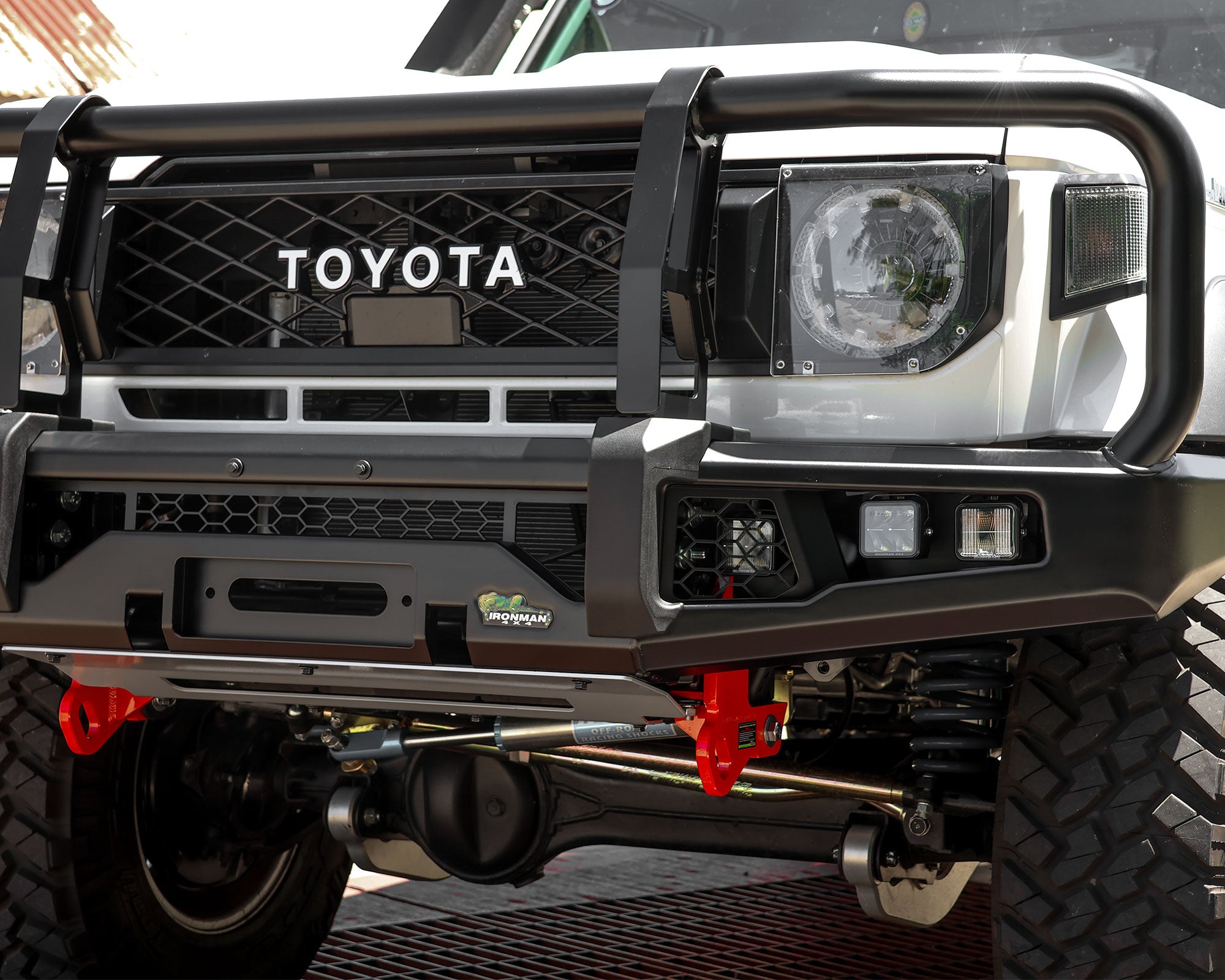 APEX Bull Bar & Lights Kit