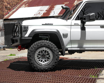 APEX Bull Bar & Lights Kit