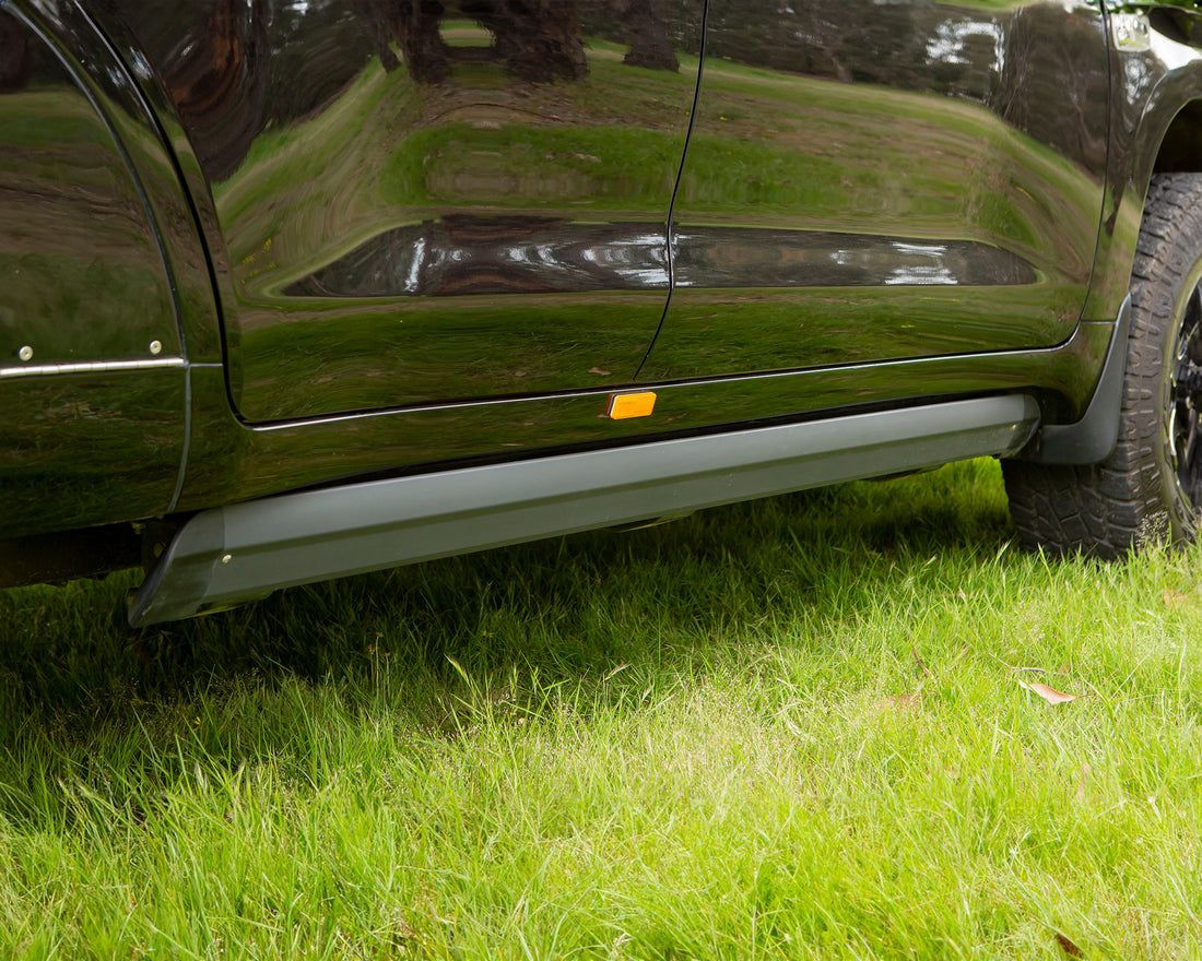 ClearView Electric Side Steps for Toyota LandCruiser 76 Series (07 ...