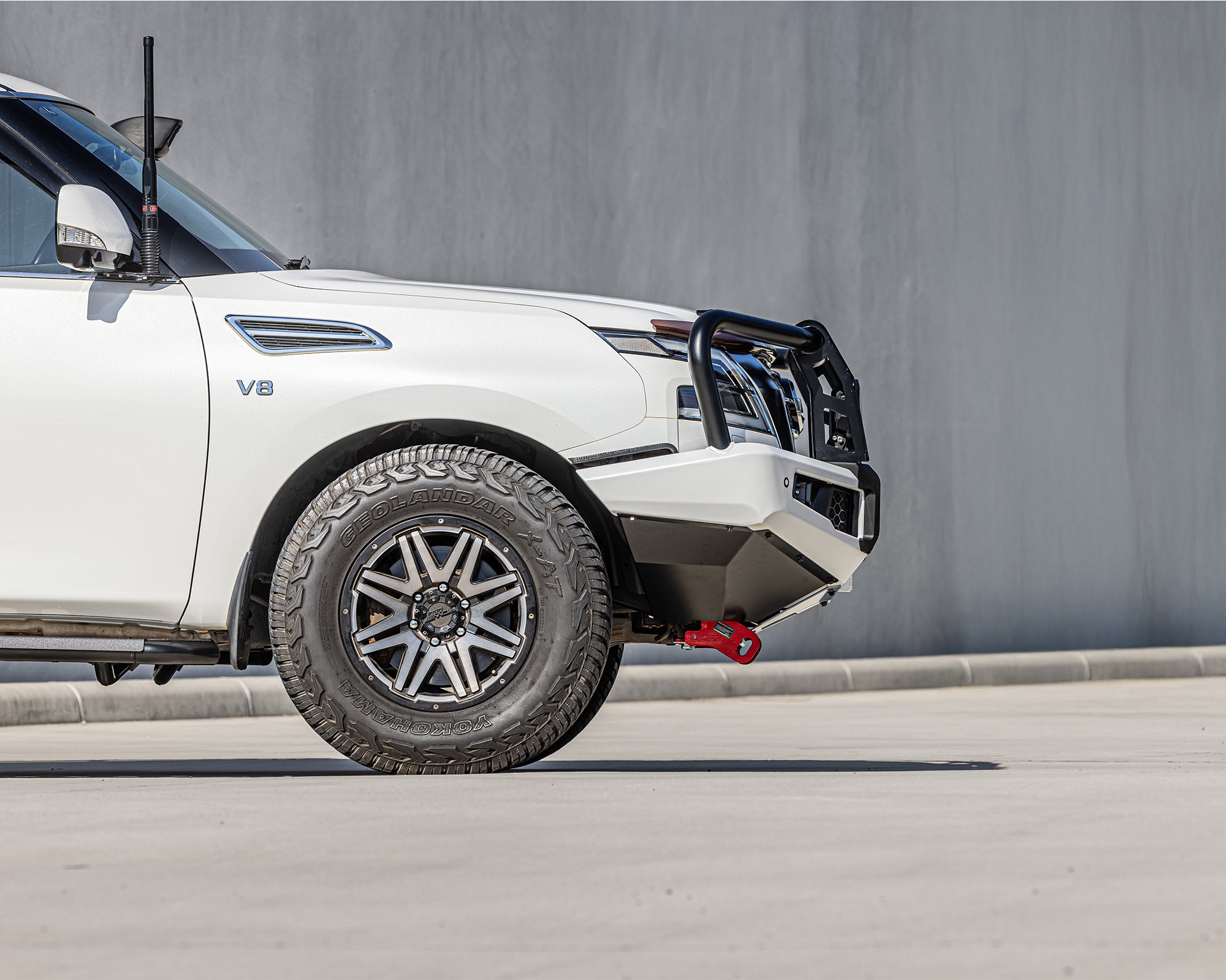 APEX Bull Bar & Lights Kit