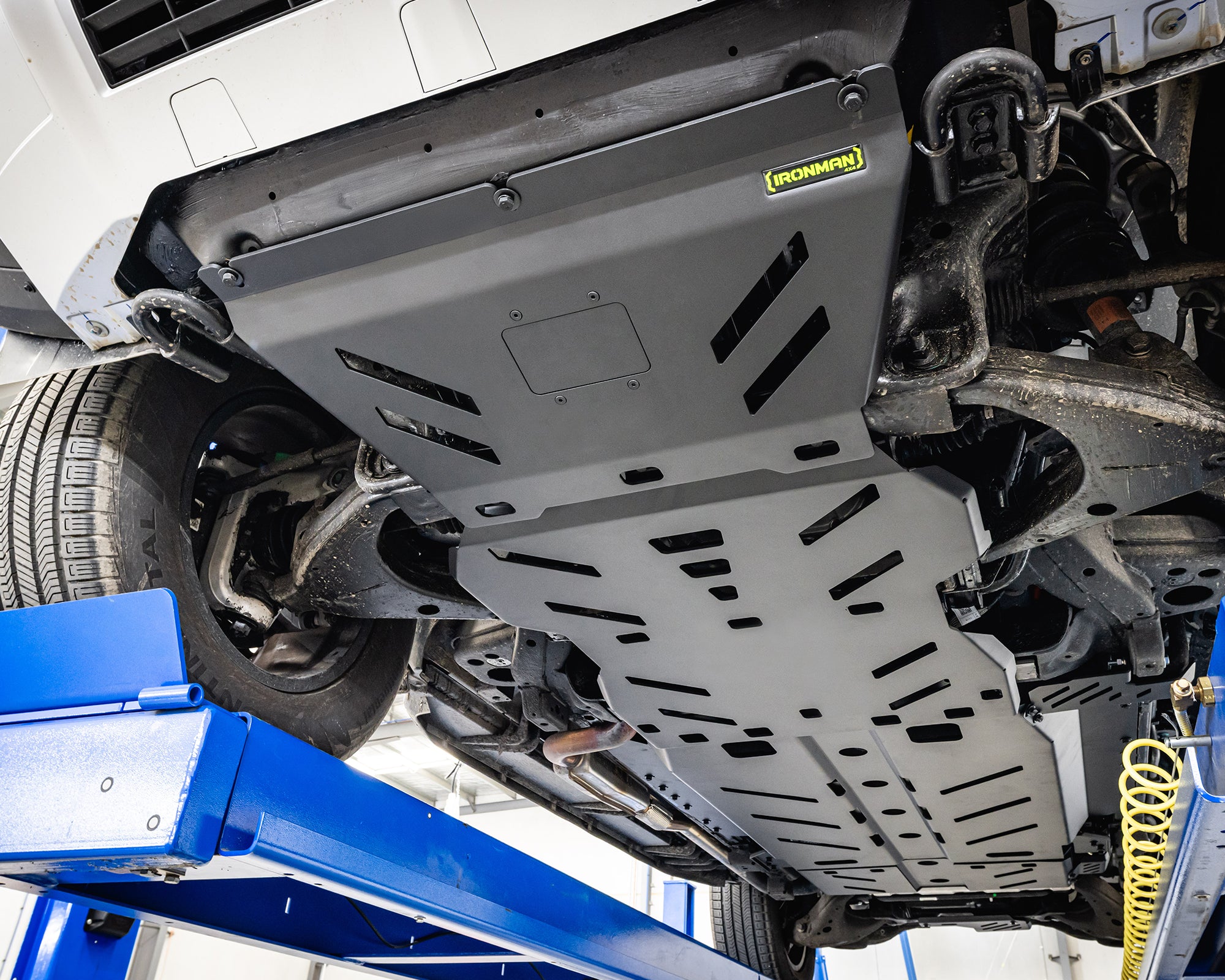 byd shark 6 underbody with protective ironman 4x4 aluminium bash plates