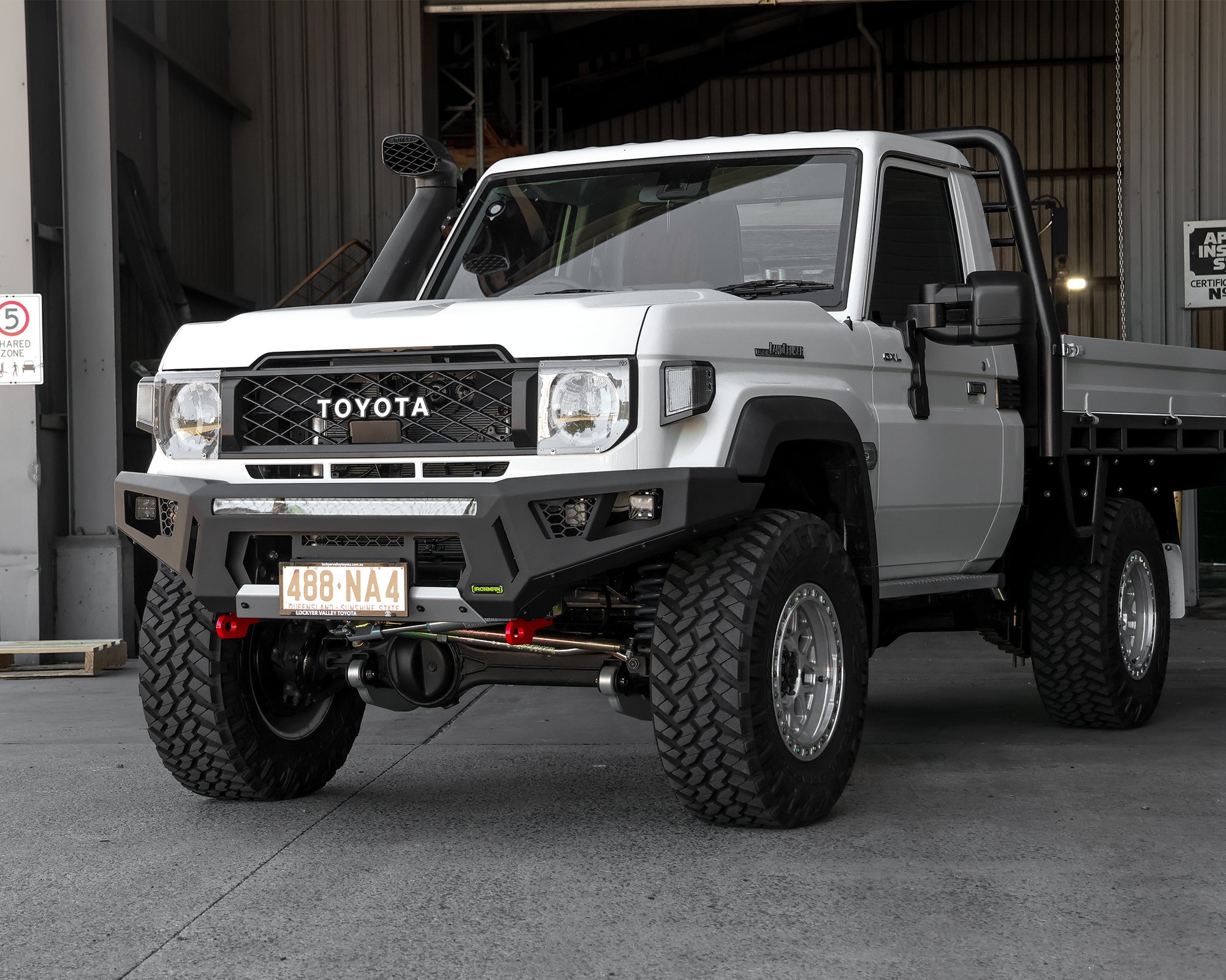 Raid Bull Bar & Lights Kit