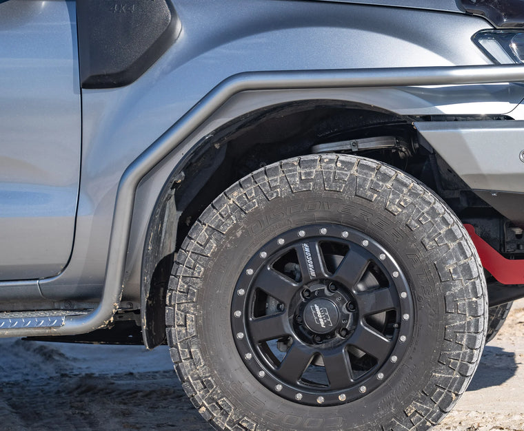 Cab Side Rails Side Steps & Rails For Toyota Landcruiser 79 series Dual Cab 2024 ...
